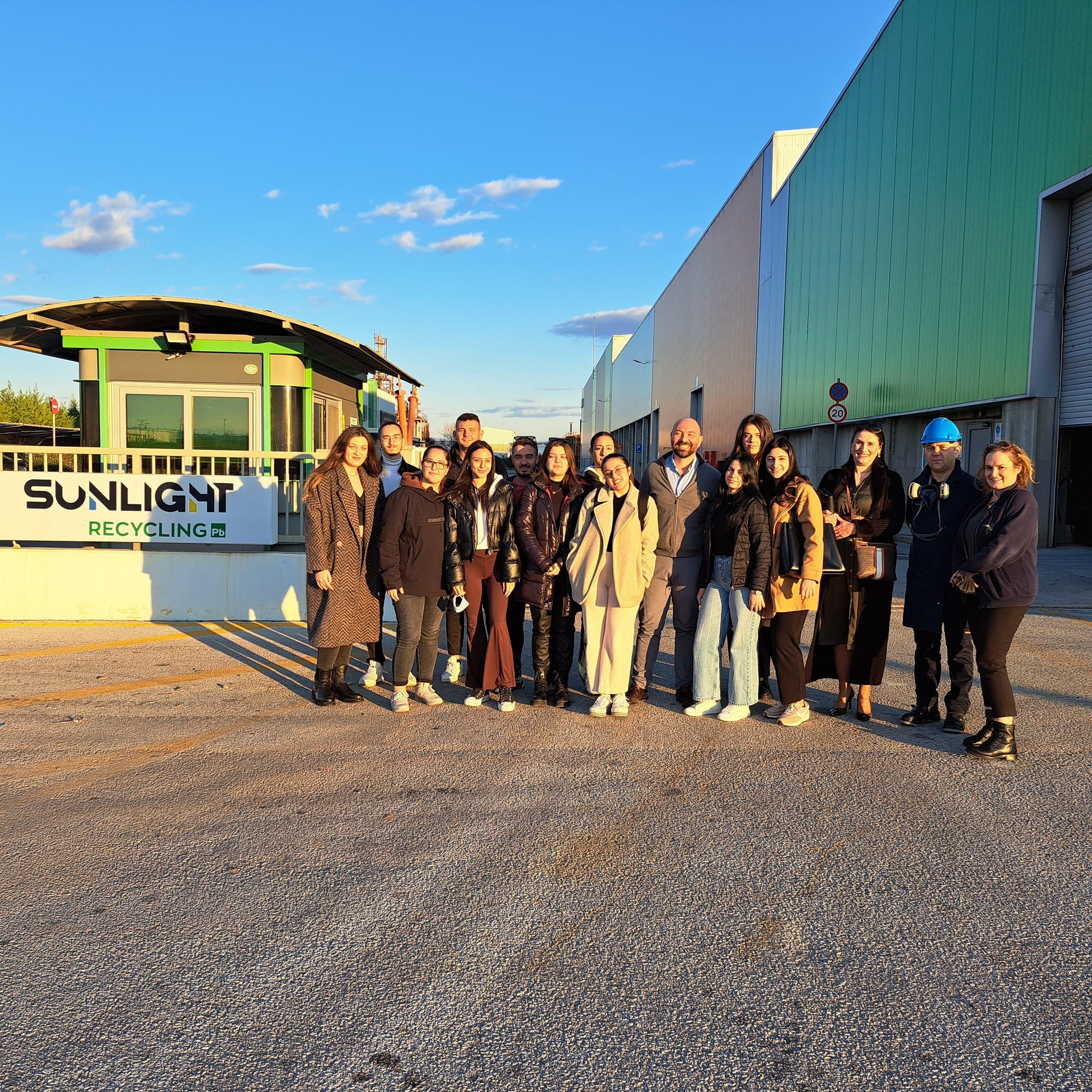 317087872 552589380211648 3874394125493341008 n